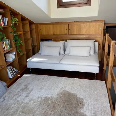 Charmantes Altstadthaus Mit Dachterrasse